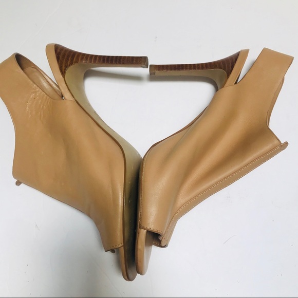 Charles David tan heels.   Size 10 - Picture 5 of 6